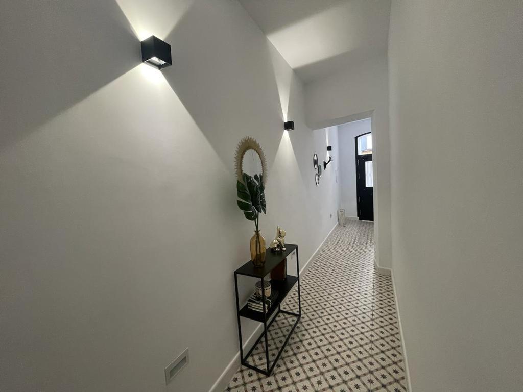 Apartamentos Sol Y Luna La Línea de la Concepción المظهر الخارجي الصورة