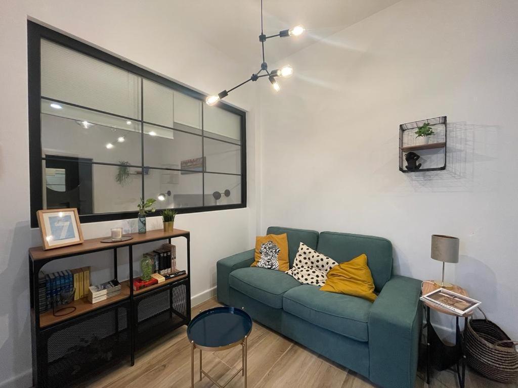 Apartamentos Sol Y Luna La Línea de la Concepción المظهر الخارجي الصورة